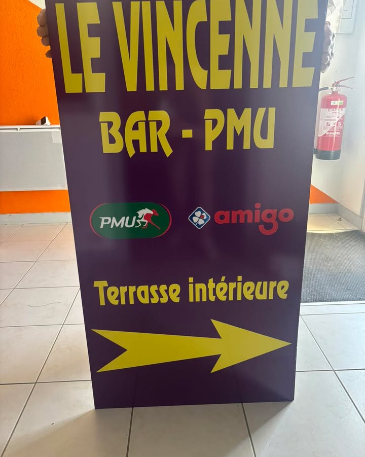 création et impression de panneaux pour le bar pmu à ruffec